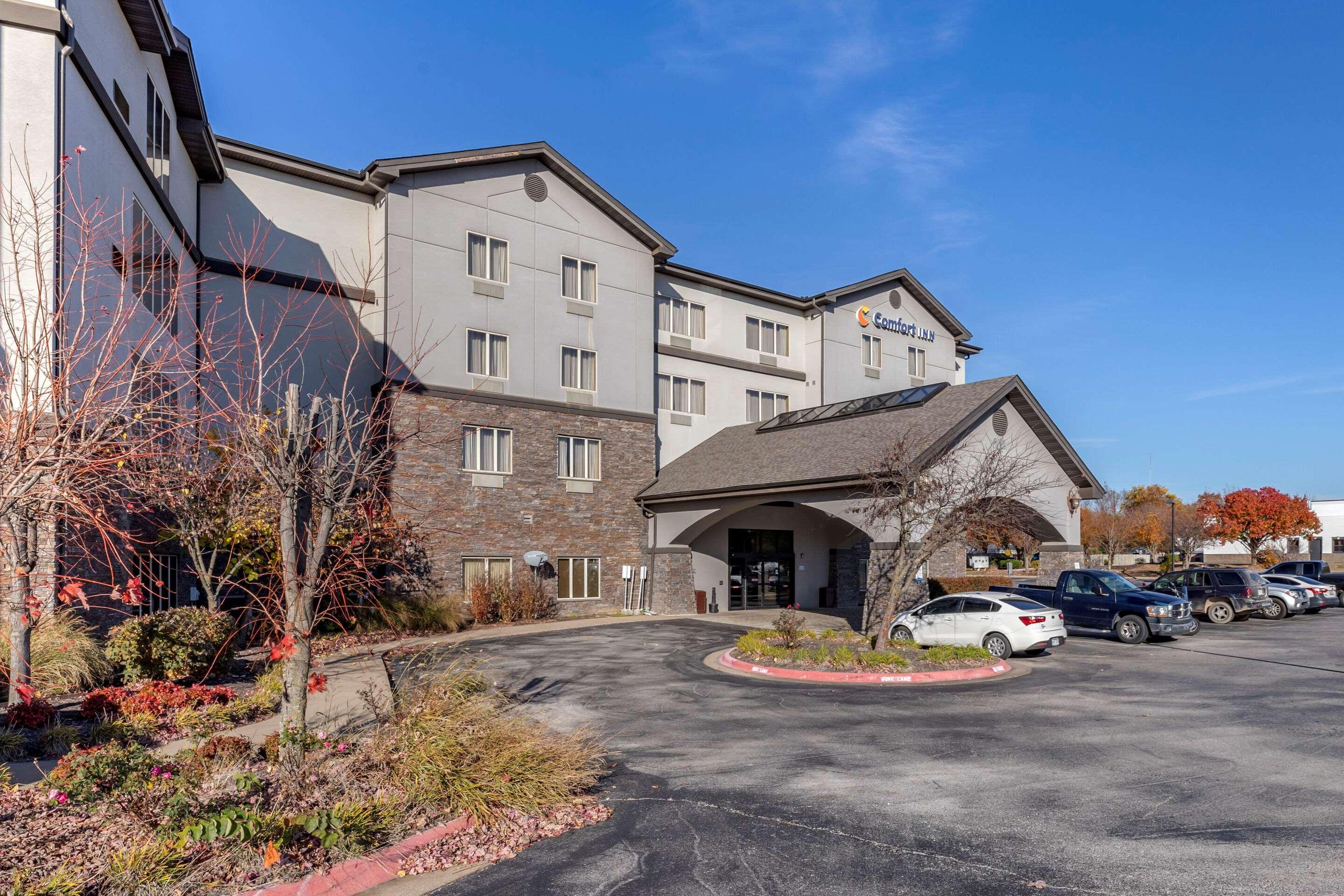 Comfort Inn Bentonville - Crystal Bridges Exterior foto